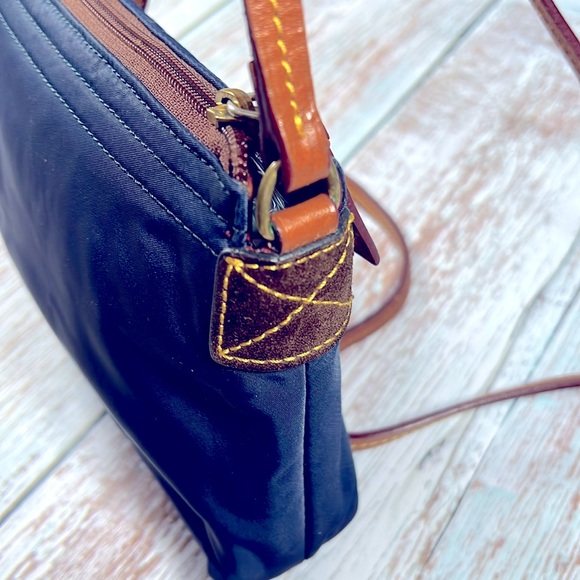 🦆 DOONEY & BOURKE NAVY BLUE NYLON POUCHETTE CROSSBODY VINTAGE - Picture 7 of 10